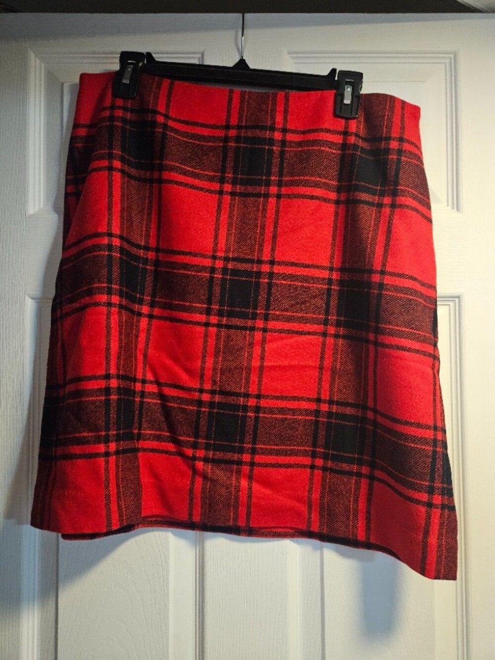Talbots Red and Black Skirt